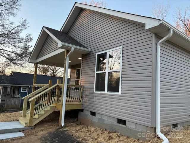 $475,000 | 98 Brooklyn Road, Unit 1, Asheville, NC 28803