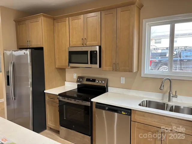 $475,000 | 98 Brooklyn Road, Unit 1, Asheville, NC 28803