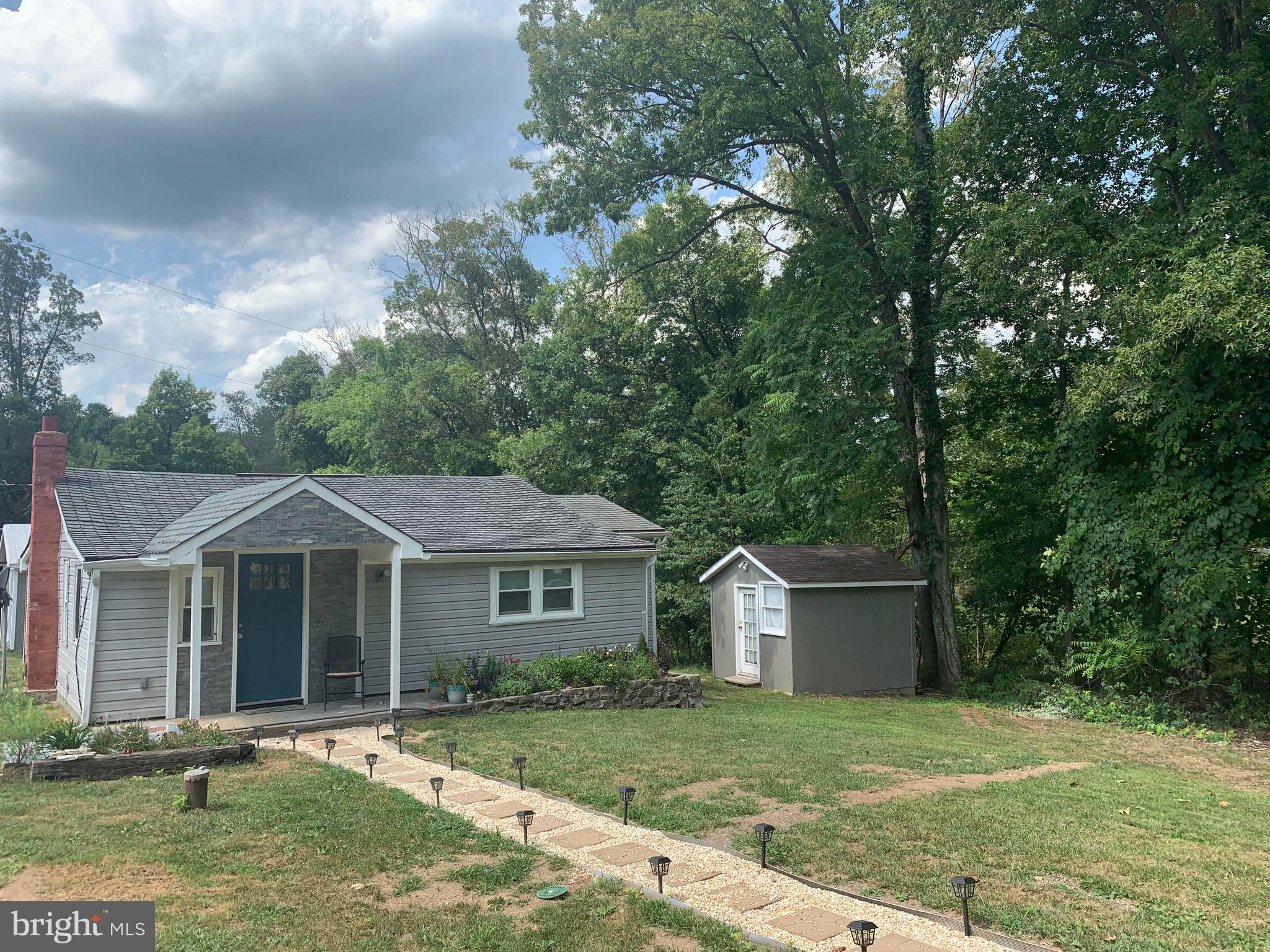 2391 Siler Road Winchester, VA 22603 - Photo 2 of 14 Gallery Image 2