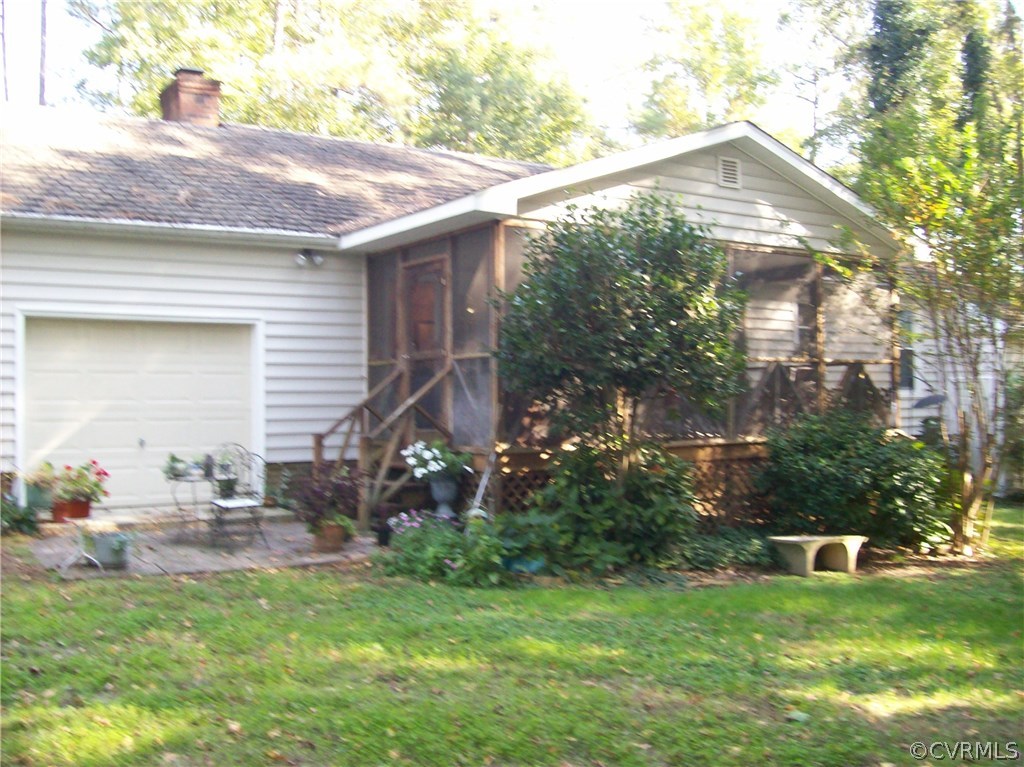 9620 Hopkins Road North Chesterfield, VA 23237 - Photo 4 of 15 Gallery Image 4