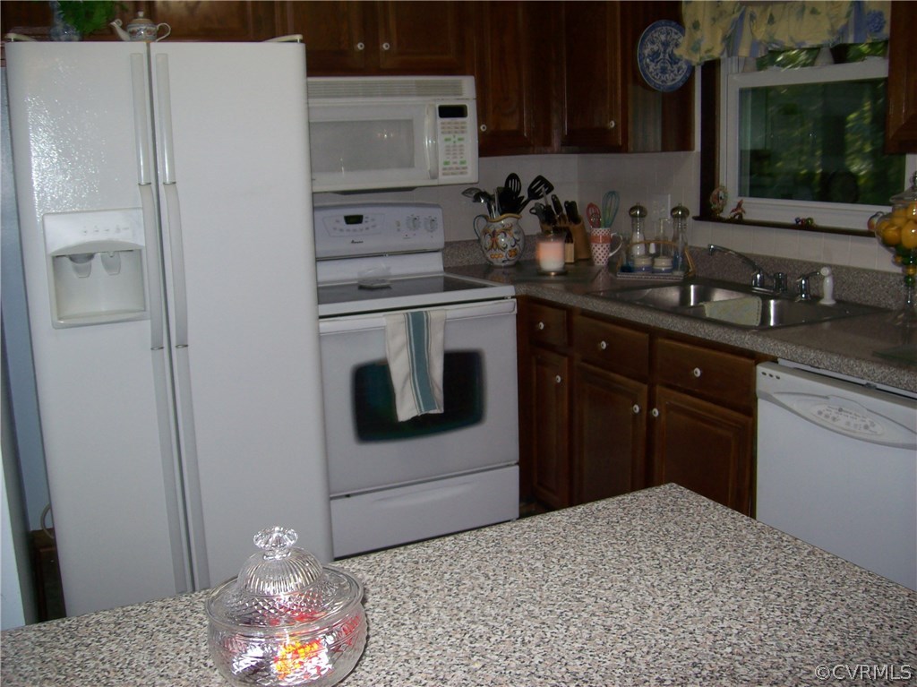 9620 Hopkins Road North Chesterfield, VA 23237 - Photo 9 of 15 Gallery Image 9