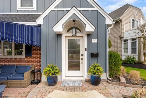 $1,595,000 | 29 East Drive, Margate City, NJ 08402