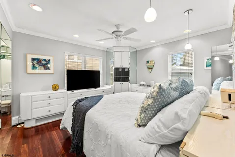 $1,595,000 | 29 East Drive, Margate City, NJ 08402