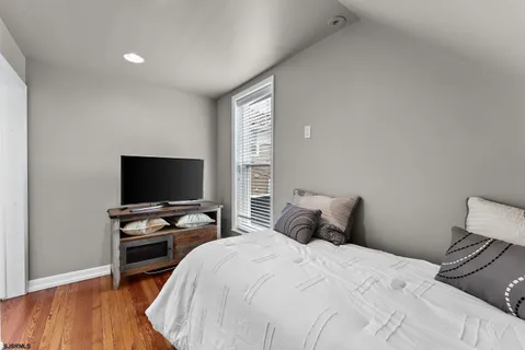 $1,595,000 | 29 East Drive, Margate City, NJ 08402