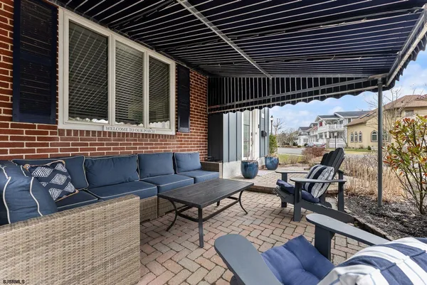 $1,595,000 | 29 East Drive, Margate City, NJ 08402