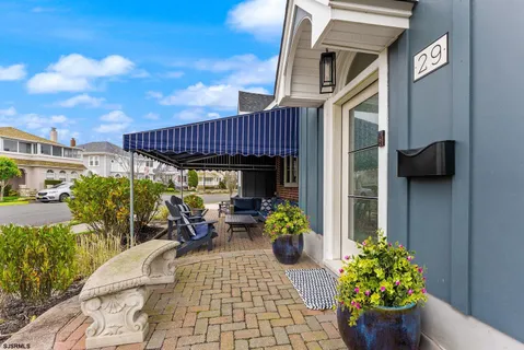 $1,595,000 | 29 East Drive, Margate City, NJ 08402