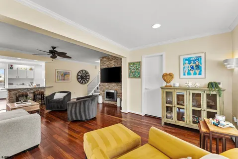$1,595,000 | 29 East Drive, Margate City, NJ 08402