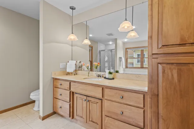 $3,749,000 | W1053 & W1049 Illinois Green Lake, Green Lake, WI 54941