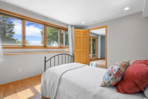 $3,649,000 | W1053 & W1049 Illinois Green Lake, Green Lake, WI 54941