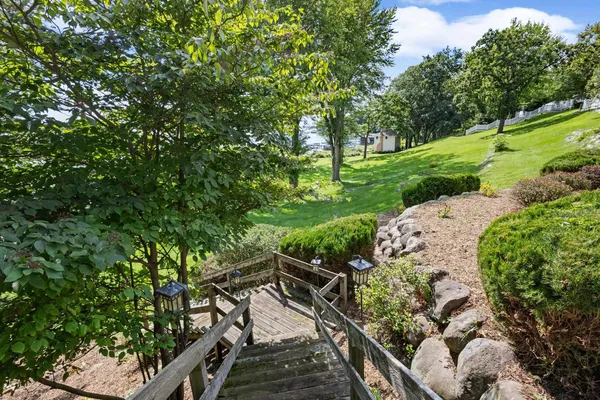 $3,649,000 | W1053 & W1049 Illinois Green Lake, Green Lake, WI 54941