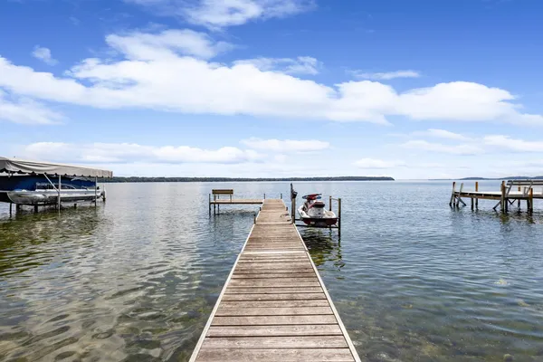 $3,649,000 | W1053 & W1049 Illinois Green Lake, Green Lake, WI 54941