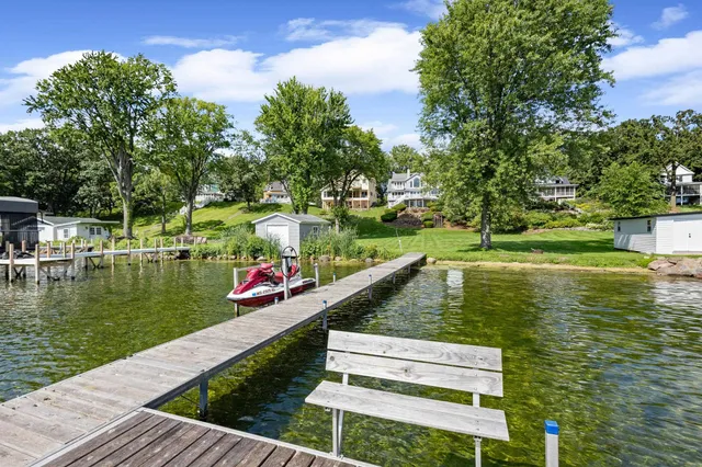 $3,749,000 | W1053 & W1049 Illinois Green Lake, Green Lake, WI 54941