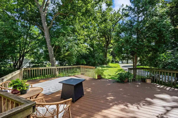 $3,649,000 | W1053 & W1049 Illinois Green Lake, Green Lake, WI 54941