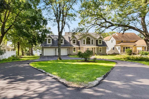 $3,649,000 | W1053 & W1049 Illinois Green Lake, Green Lake, WI 54941