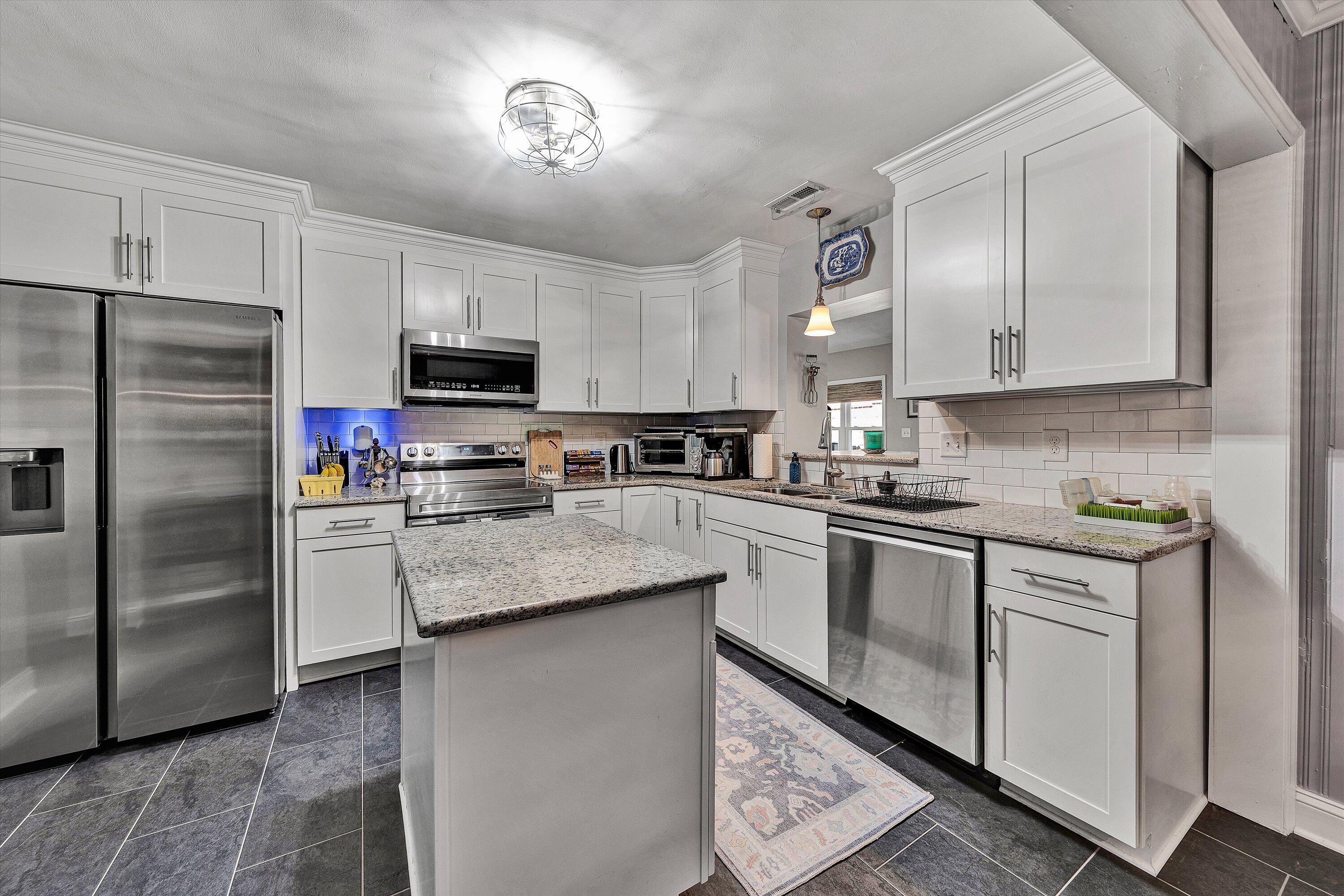1555 Coopers Cove Road Hardy, VA 24101 - Photo 15 of 49 15-DSC00031