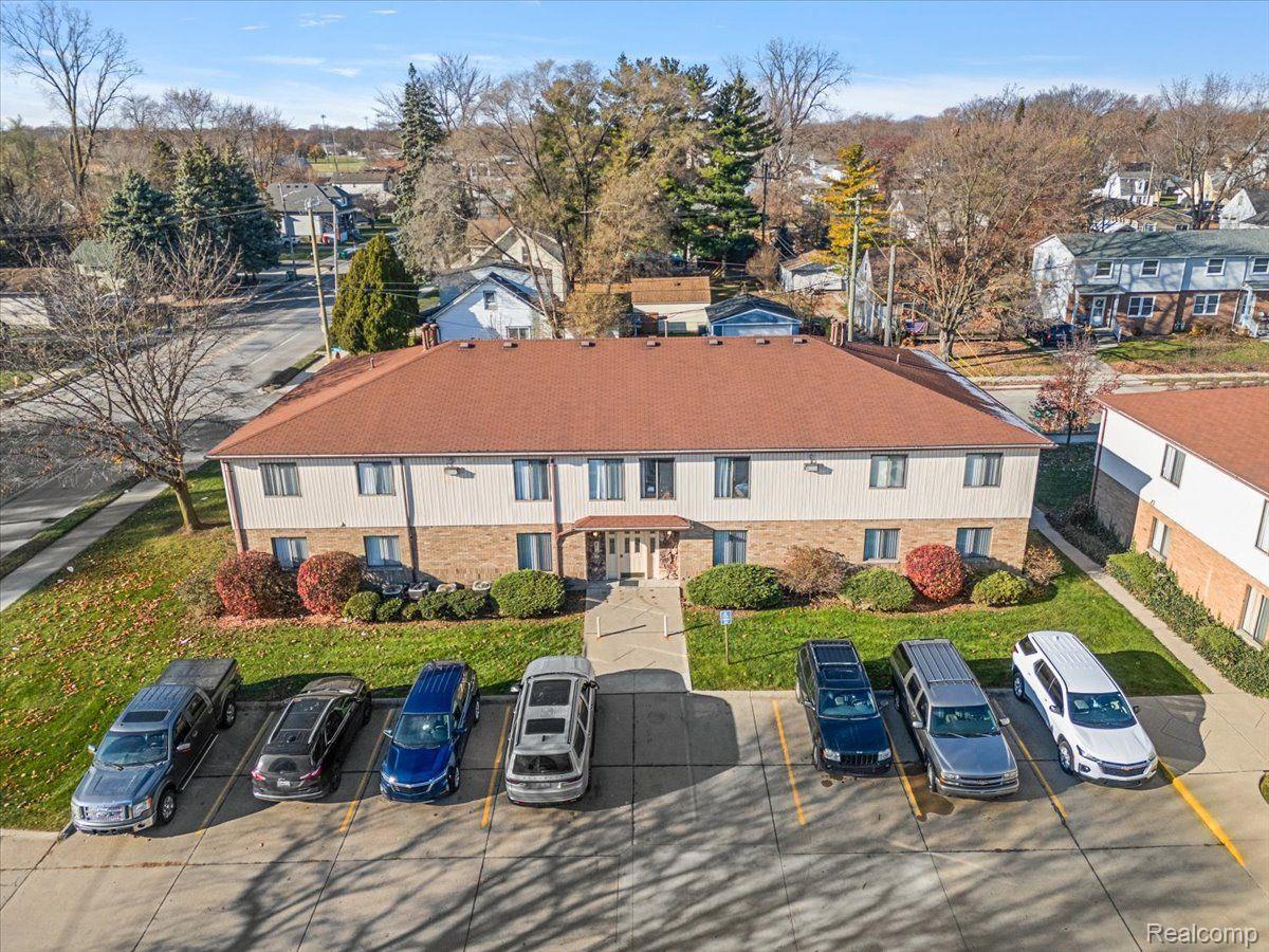 16411 East 10 Mile Road Eastpointe, MI 48021 - Photo 17 of 57 Gallery Image 17