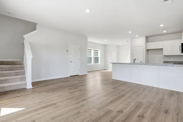 $374,500 | 209 Central Creek Drive, Goose Creek, SC 29445