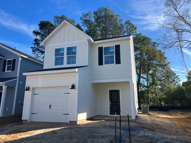 $374,500 | 209 Central Creek Drive, Goose Creek, SC 29445