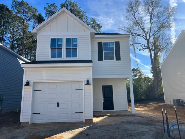 $374,500 | 209 Central Creek Drive, Goose Creek, SC 29445