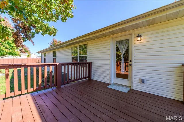 $250,000 | 1 Park View, Waynesville, MO 65583