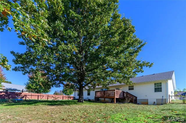 $250,000 | 1 Park View, Waynesville, MO 65583