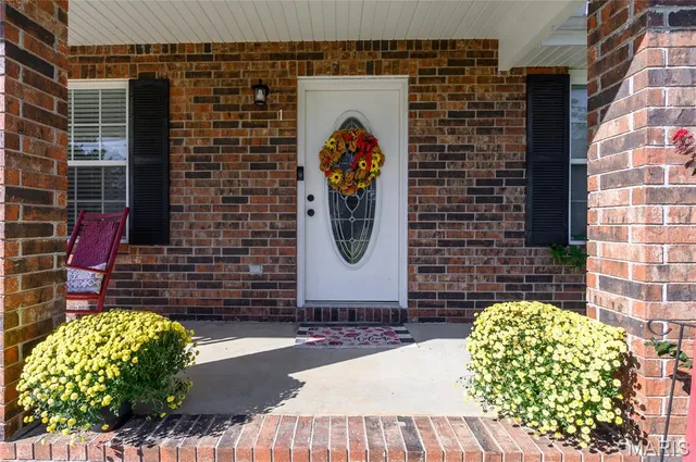 $250,000 | 1 Park View, Waynesville, MO 65583