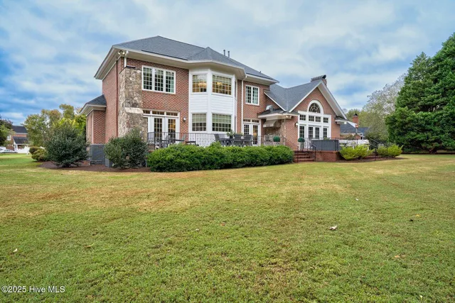 $738,500 | 113 Whitby Court, Rocky Mount, NC 27804