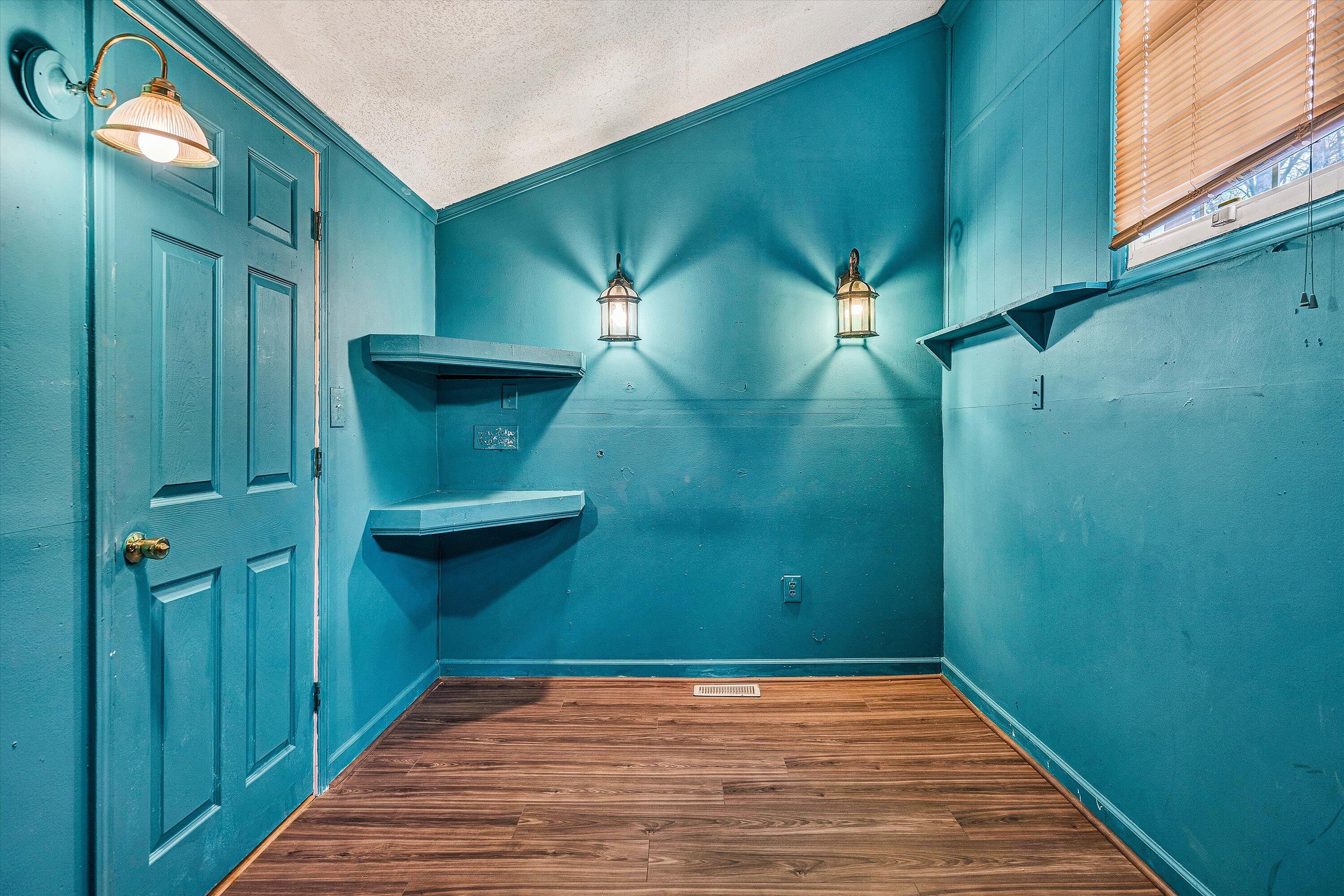 464 Oak Drive Blue Ridge, VA 24064 - Photo 9 of 18 10-SGM-07603