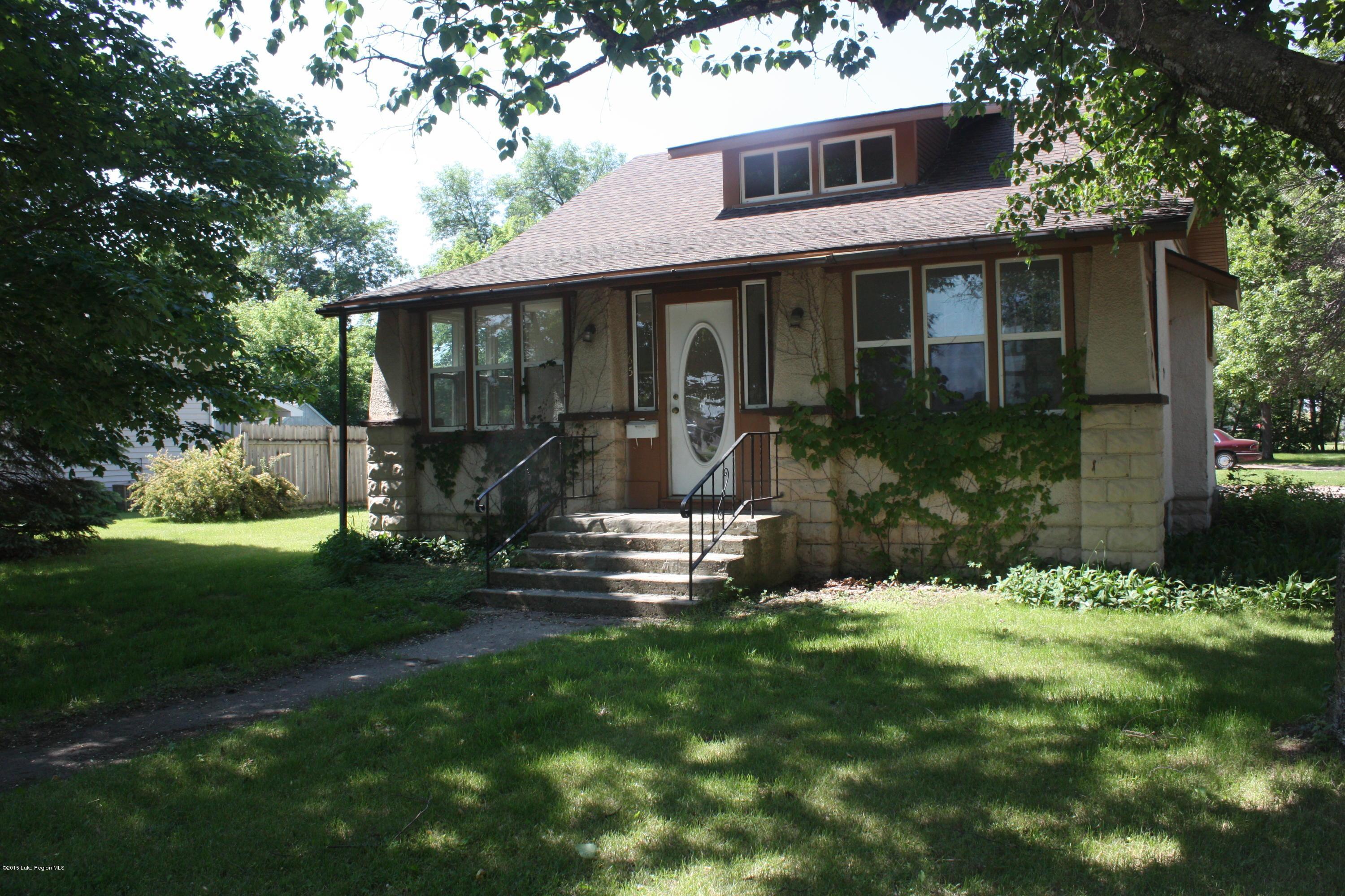 165 3rd Street Southwest Perham, MN 56573 - Photo 1 of 1 Gallery Image 1