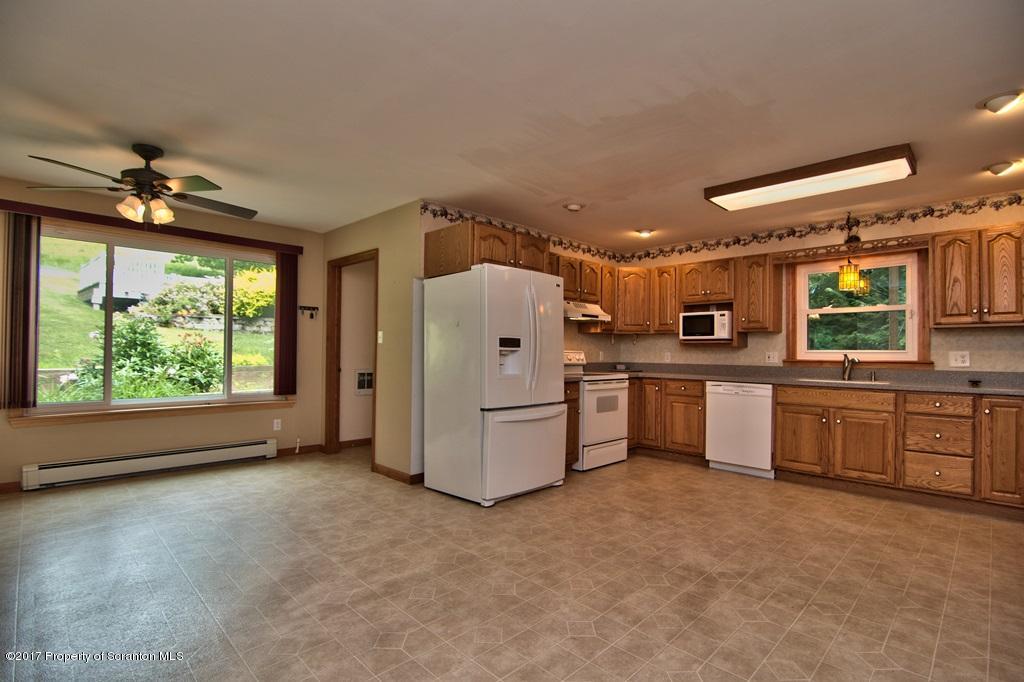 352 Loomis Road Montrose, PA 18801 - Photo 6 of 87 Gallery Image 6