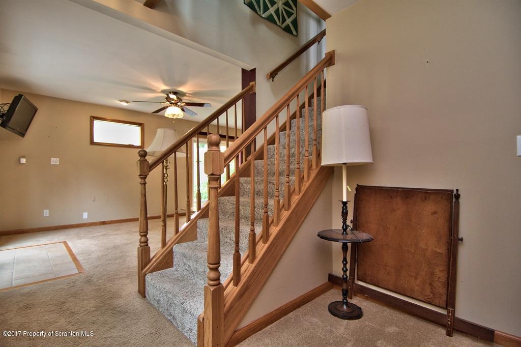 352 Loomis Road Montrose, PA 18801 - Photo 8 of 87 Gallery Image 8
