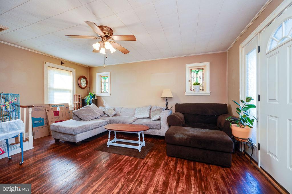 2532 Glenn Trace Reading, PA 19606 - Photo 4 of 25