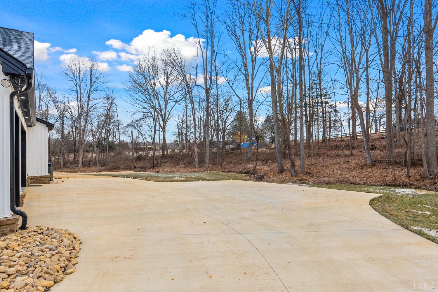 5308 Everett Road Forest, VA 24551 - Photo 19 of 77 Gallery Image 19