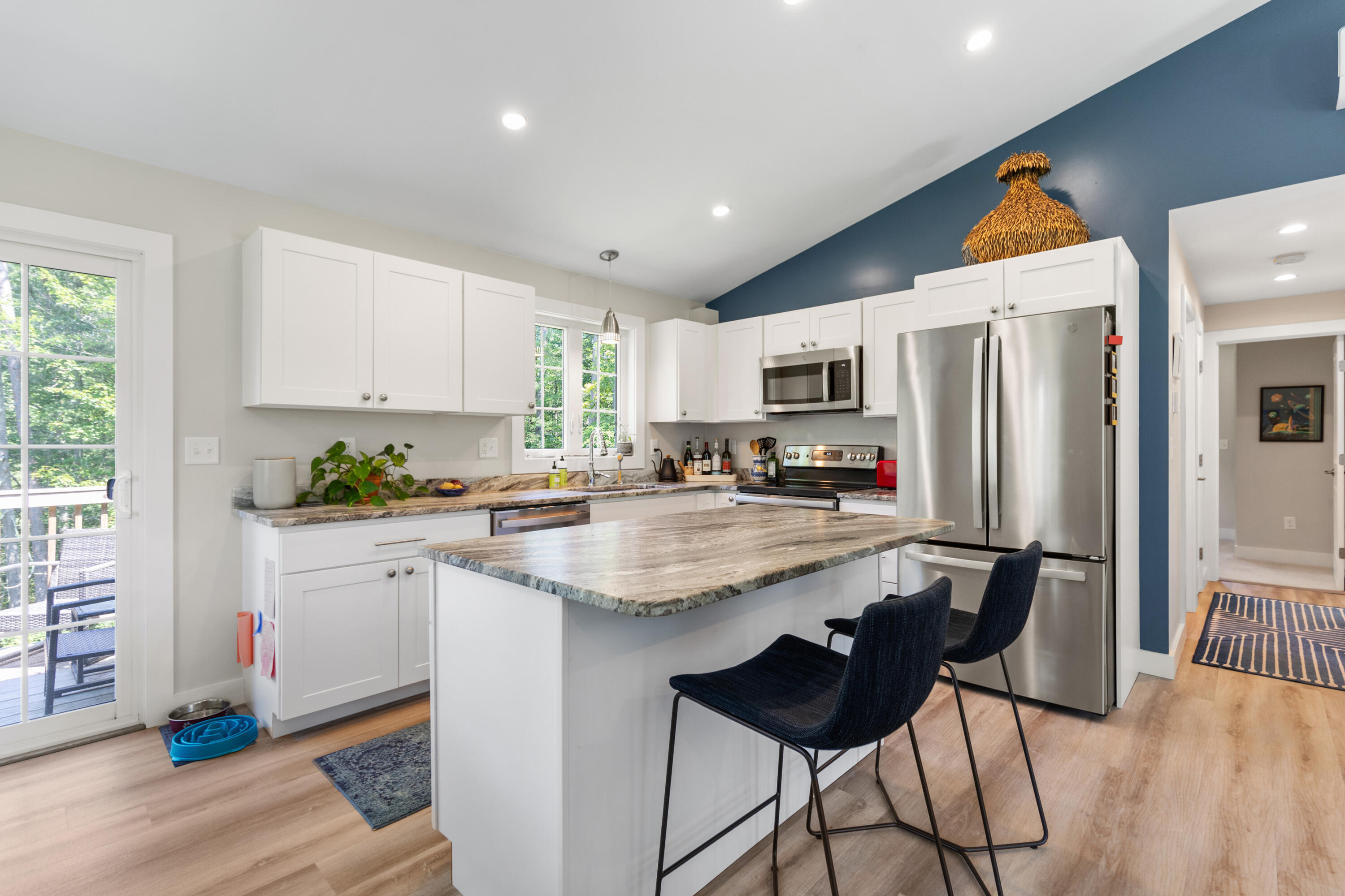 25 Arrowhead Pass Windham, ME 04062 - Photo 3 of 37 25 Arrowhead Pass Windham005