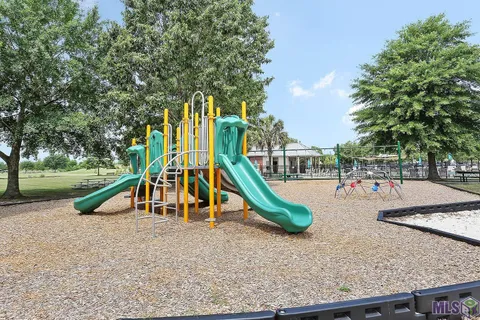 $500,000 | 6141 Jonathan Alaric Avenue, Gonzales, LA 70737