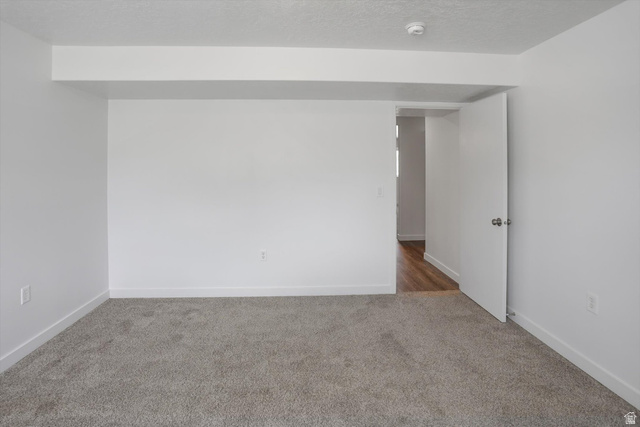 3636 West 910 South Syracuse, UT 84075 - Photo 53 of 70 Carpeted interior space featuring white walls and white trim