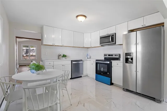 $799,000 | 400 Schooner Avenue, Jamestown, RI 02835