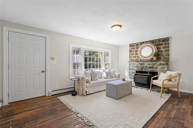 $799,000 | 400 Schooner Avenue, Jamestown, RI 02835