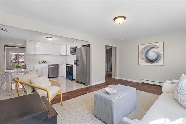 $799,000 | 400 Schooner Avenue, Jamestown, RI 02835