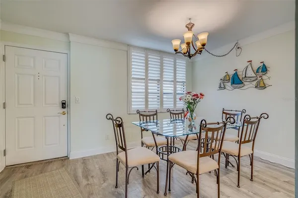 $4,000 | 17900 Gulf Boulevard, Unit 2E, Redington Shores, FL 33708