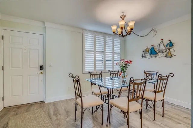 $4,000 | 17900 Gulf Boulevard, Unit 2E, Redington Shores, FL 33708