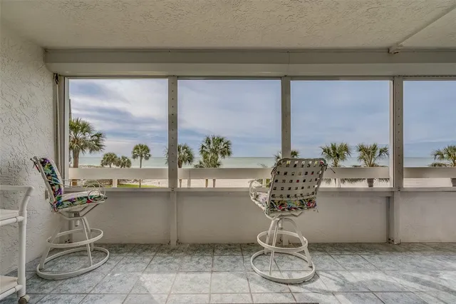 $4,000 | 17900 Gulf Boulevard, Unit 2E, Redington Shores, FL 33708