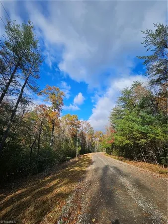 $15,000 | -sutter's Ridge Lt 112 Sutter's Ridge, McGrady, NC 28649