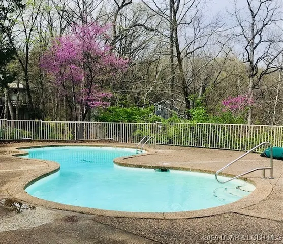 $1,590,000 | 16 Hawk Hill Court, Lake Ozark, MO 65049