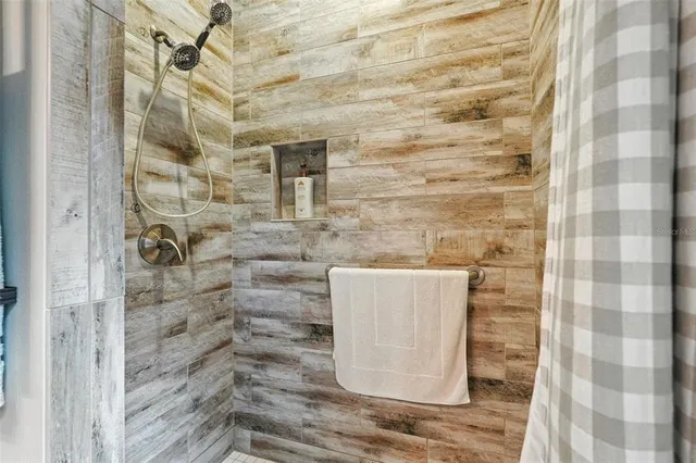 $579,900 | 2238 County Road 243C, Wildwood, FL 34785