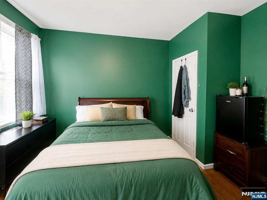 314 Smith Street Newark, NJ 07106 - Photo 9 of 17