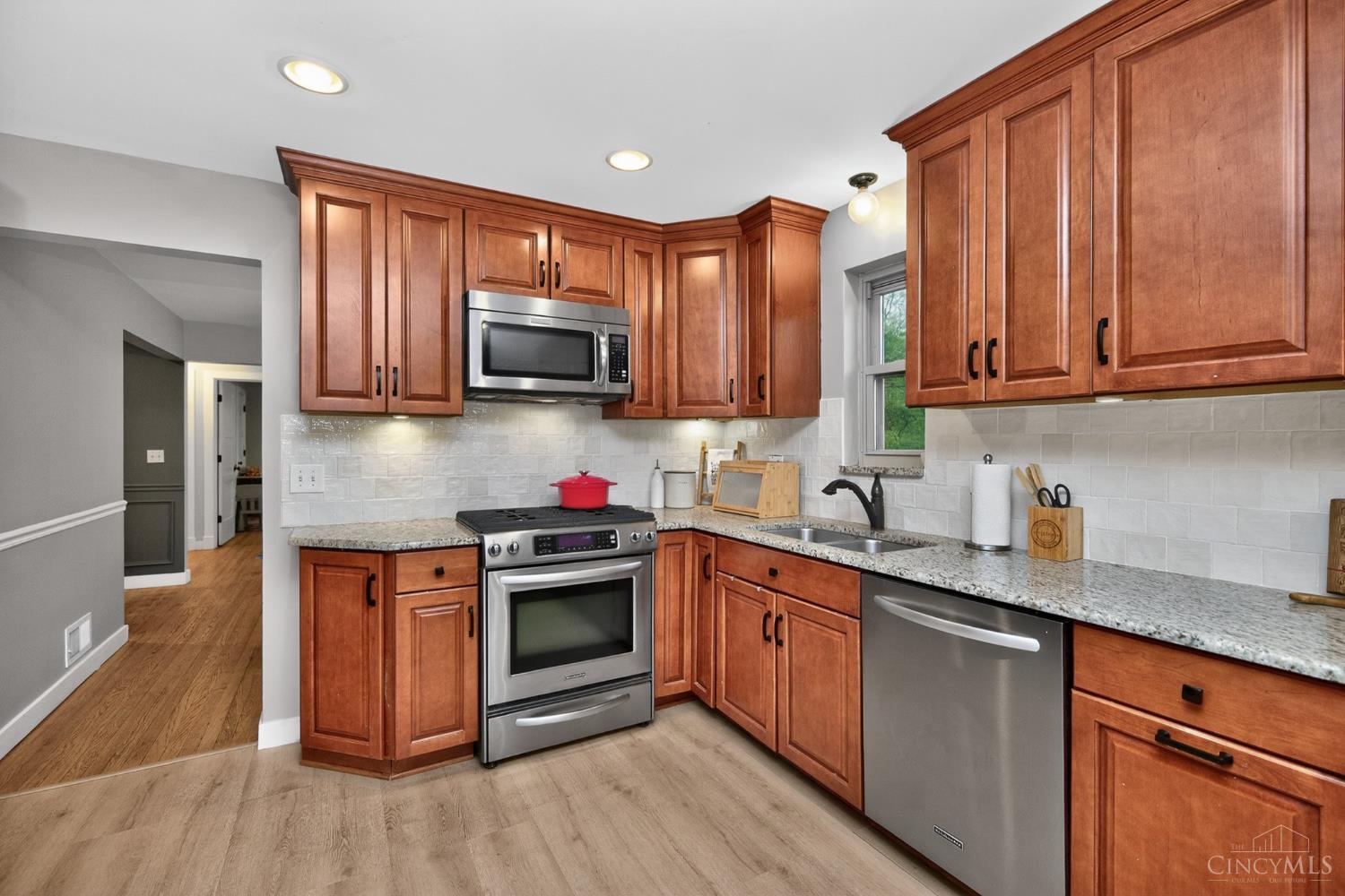 7204 Barret Road West Chester, OH 45069 - Photo 4 of 56 Gallery Image 4