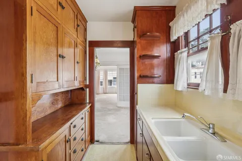 $1,595,000 | 401 Arlington Street, San Francisco, CA 94131