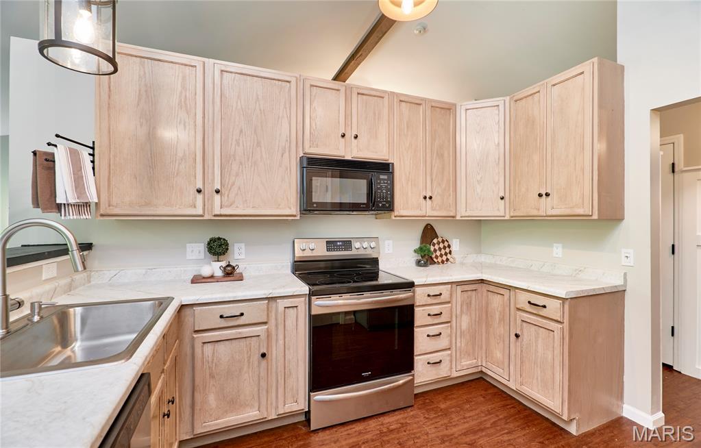 8 Hill Ridge Court, Unit 4 St. Charles, MO 63303 - Photo 17 of 39