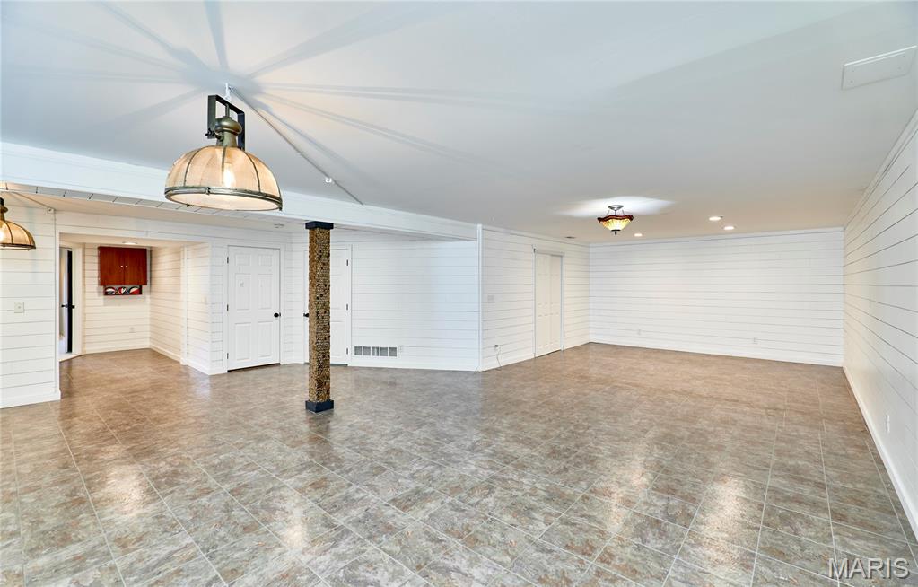 8 Hill Ridge Court, Unit 4 St. Charles, MO 63303 - Photo 29 of 39